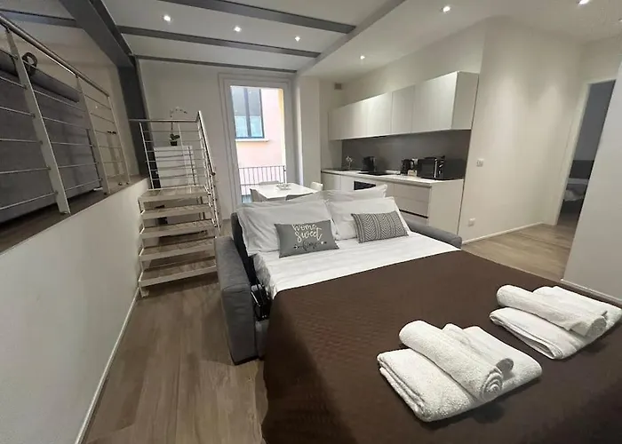 Ariosti 3 - Piazza Maggiore 볼로냐