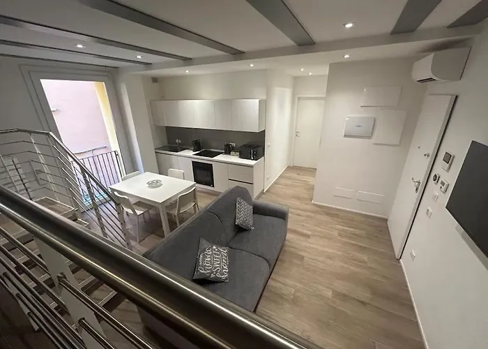 Ariosti 3 - Piazza Maggiore Bologna