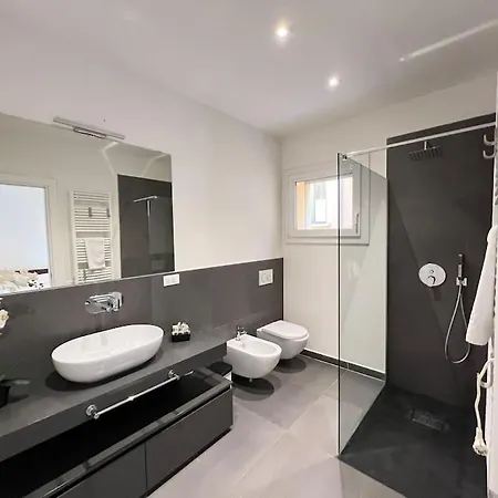 Ariosti 3 - Piazza Maggiore